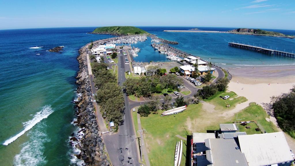 Beachlander Self-Contained Holiday Apartments Coffs Harbour Exterior photo