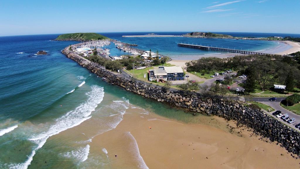 Beachlander Self-Contained Holiday Apartments Coffs Harbour Exterior photo